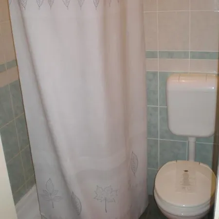 Family فندق مبيت وإفطار